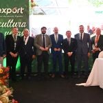 López Miras con la directiva de Proexport