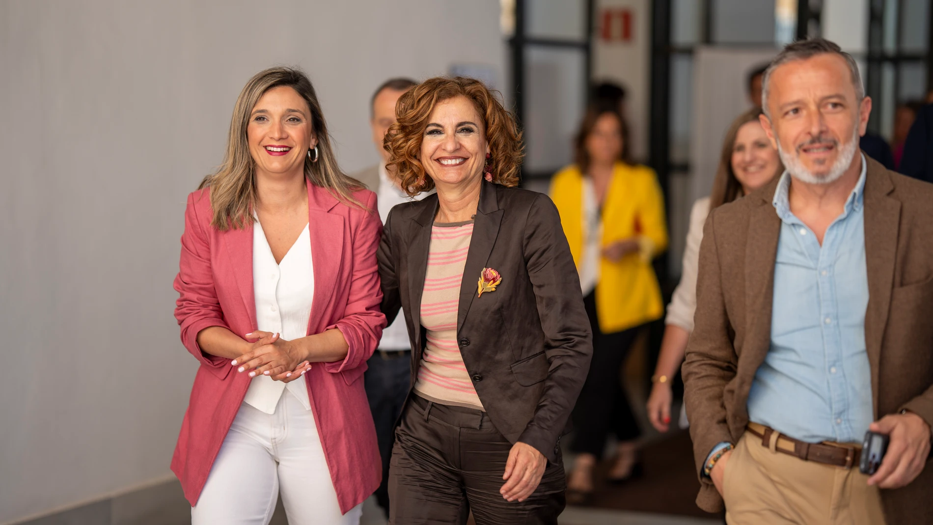 María Márquez, María Jesús Montero y Rafa Recio