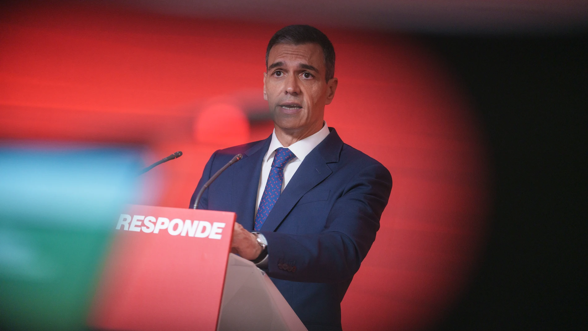 Pedro Sánchez en la sede de Ferraz
