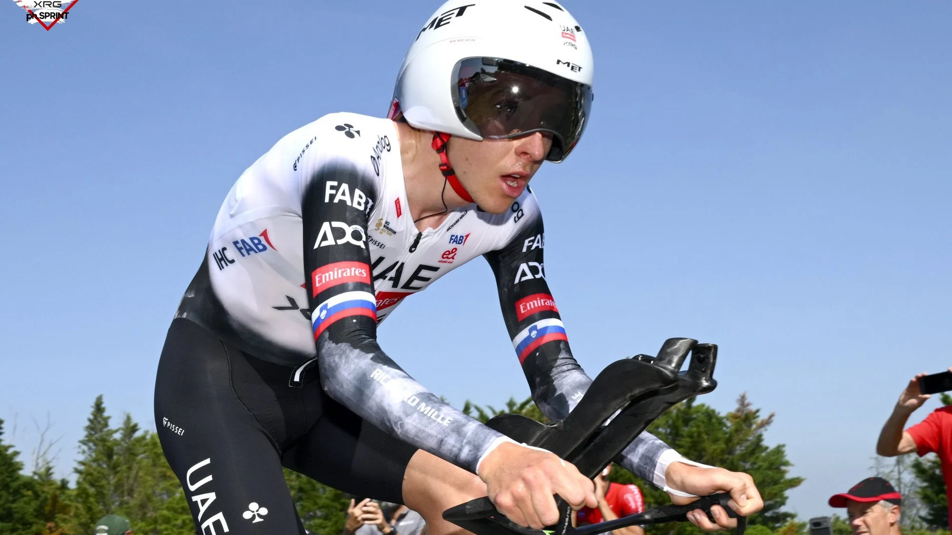 Dauphiné: Pogacar recupera el 'modo salvaje' en Comboux