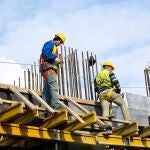 Huelva.- UGT solicita una "especial vigilancia" para el "cumplimiento" de la jornada intensiva en la construcción
