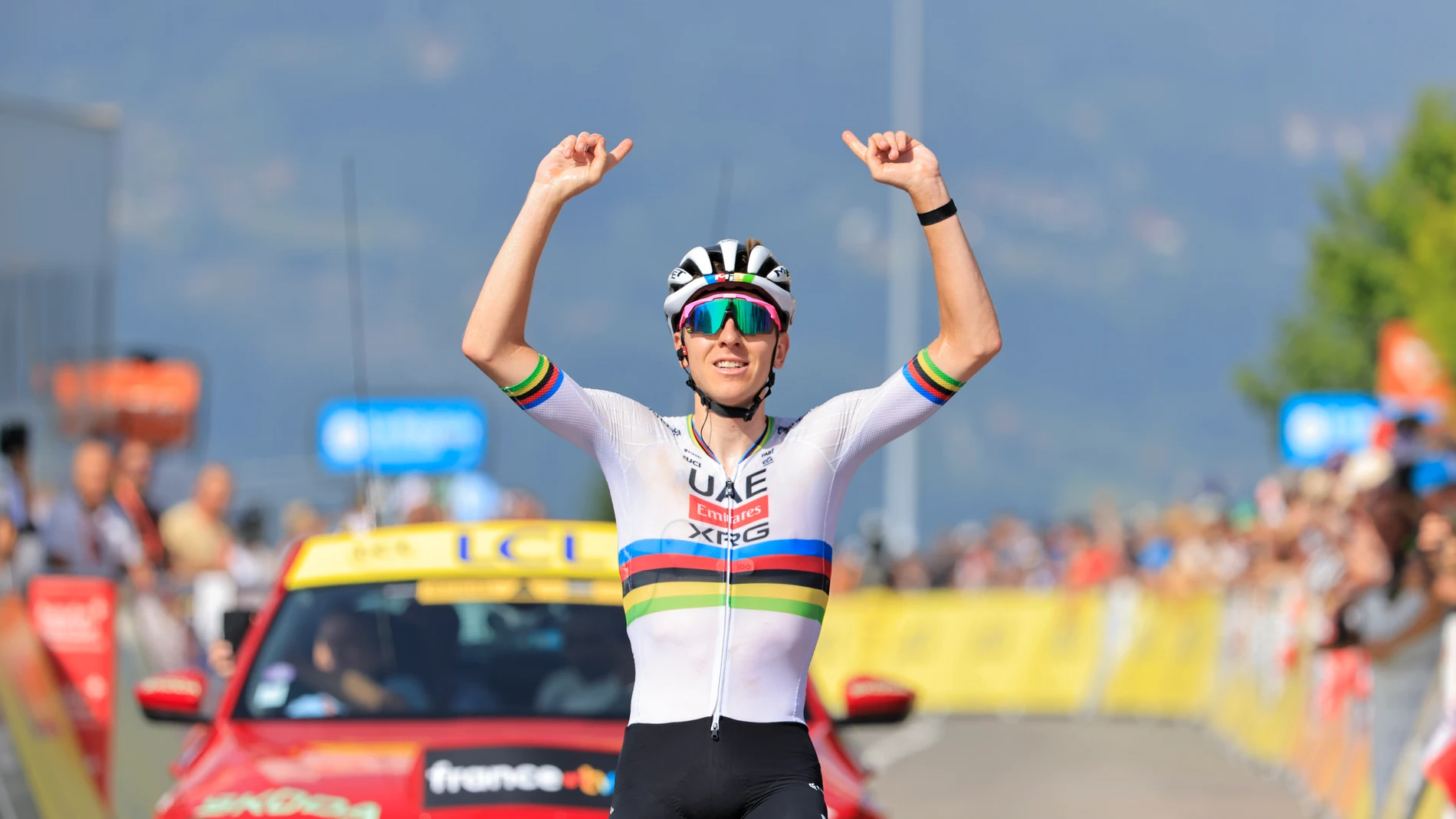 Tadej Pogacar, UAE Team Emirates - XRG, winner stage, during the Critérium du Dauphiné 2025, Cycling event, Stage 6, Valserhône > Combloux (126,7 Km) on 13 June 2025 in Combloux, France - Photo Stefano Cavasino / DPPI AFP7 13/06/2025 ONLY FOR USE IN SPAIN