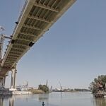 Obras del puente del Quinto Centenario en Sevilla