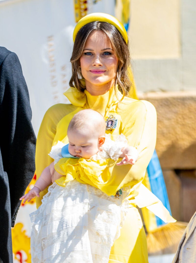 La princesa Silvia con su hija Inés en brazos