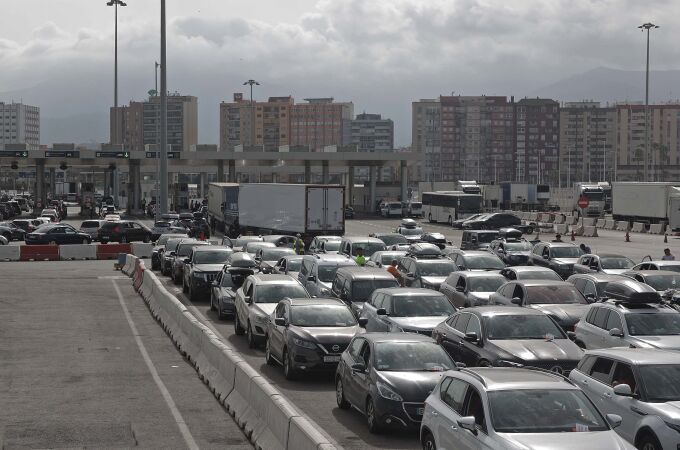Vehículos en el puerto de Algeciras