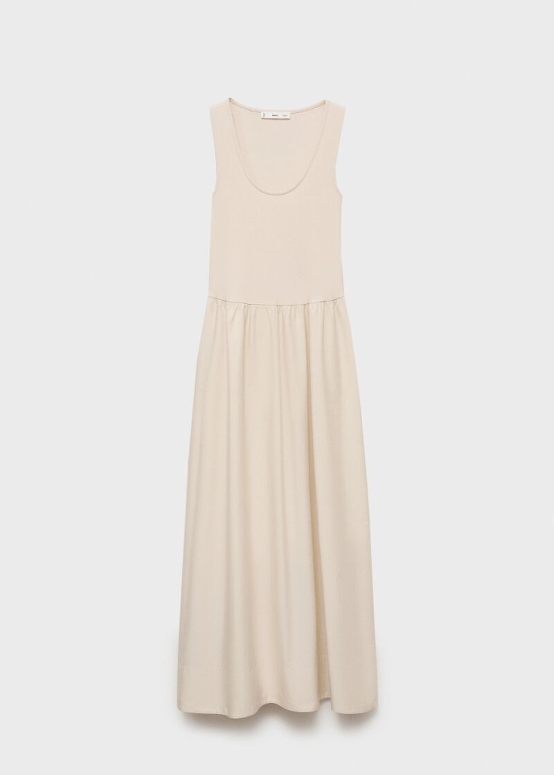 Vestido combinado.