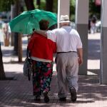 HelpAge reclama refugios climáticos para proteger a las personas mayores frente las olas de calor
