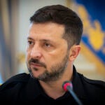 Zelenski pedirá a Trump en el G7 poder comprar un nuevo paquete de armas a EEUU