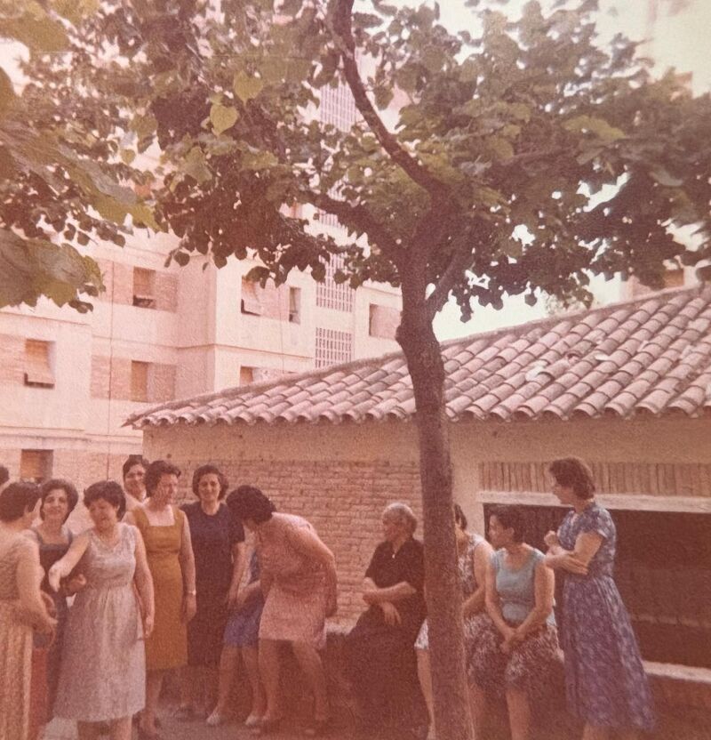 Un verano en la década de los 80 en el cuartel de Toledo.