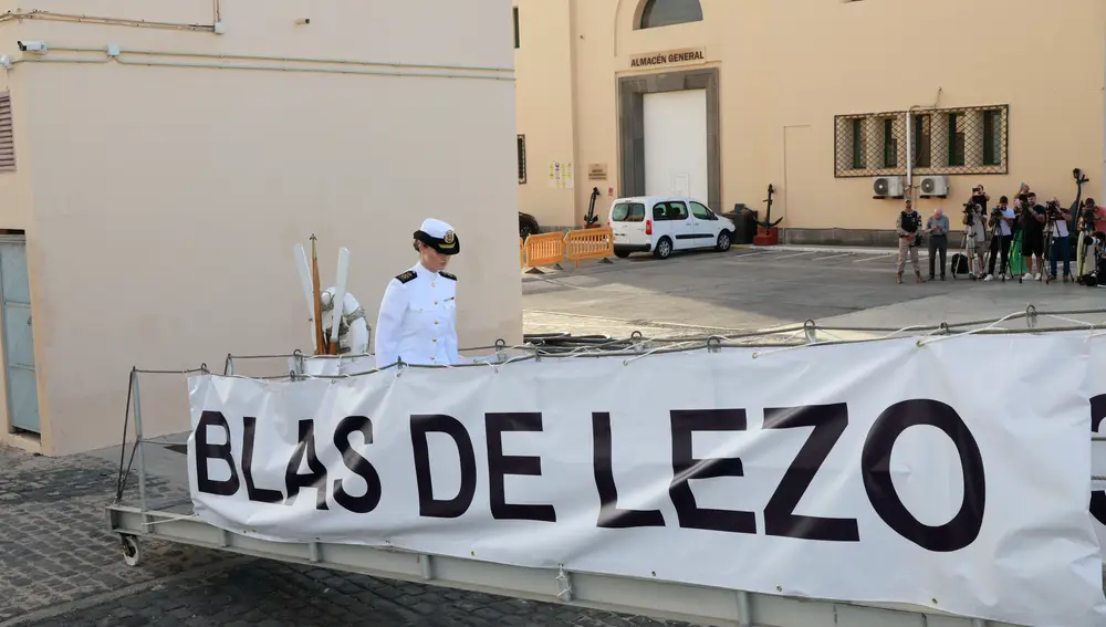 La Princesa Leonor embarca en la fragata “Blas de Lezo”, en las Palmas de Gran Canaria