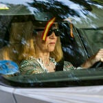 Infanta Elena dirigiéndose a la Zarzuela. 
