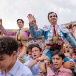 Morante corta un rabo en La Glorieta de Salamanca