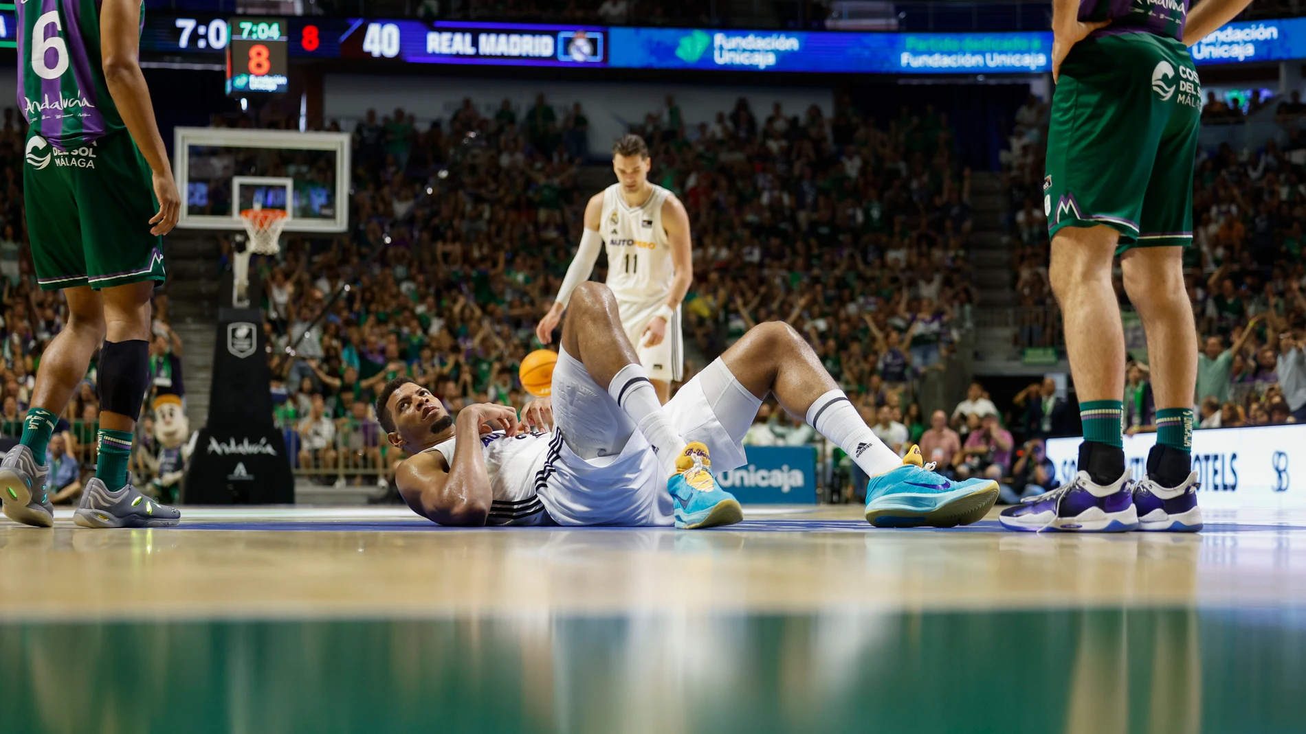 Tavares, en el parquet del Martín Carpena
