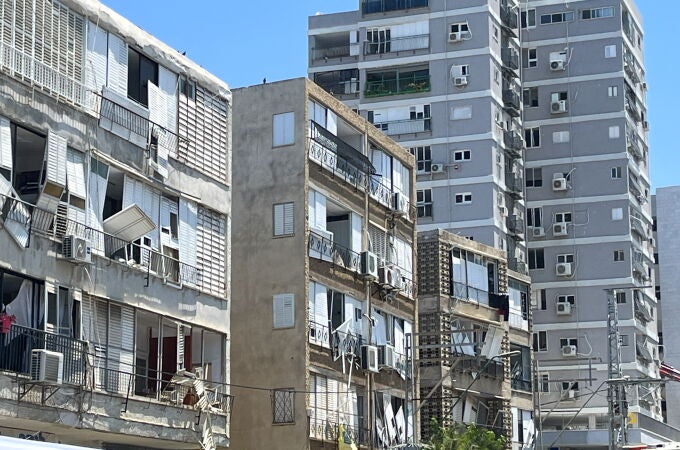 Ucrania anuncia que cinco de los muertos en el ataque iraní en Bat Yam eran ucranianos