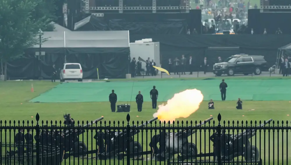 Trump Military Parade