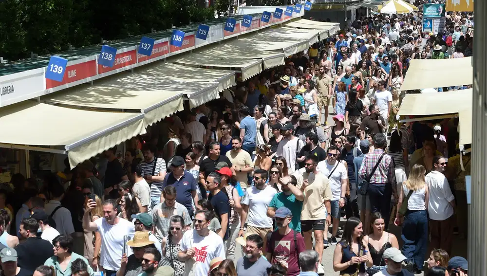 La Feria del Libro de Madrid cierra con un balance provisional de más de 7,5 millones recaudados y 604.000 visitantes