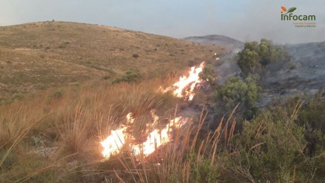 Incendio en Chinchilla de Montearagón (Albacete)