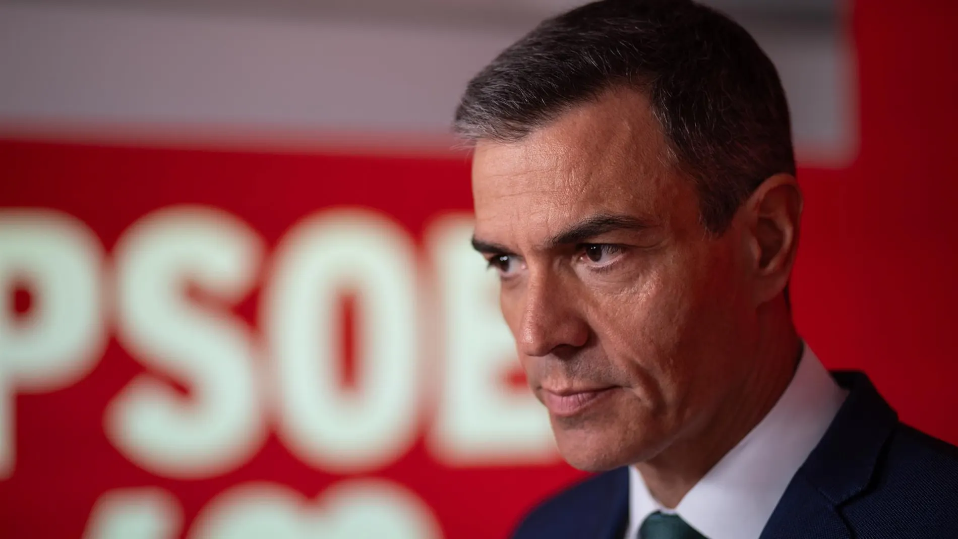 MADRID.-Almeida cree que Sánchez comete "un suicidio político" y es "peligroso" porque "no permitirá la alternancia política"
