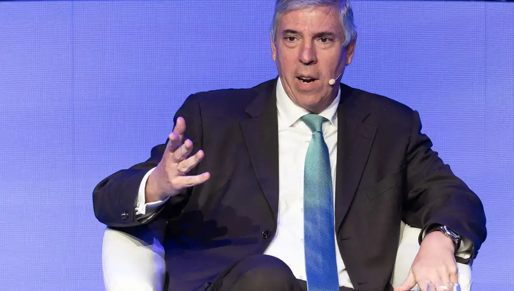 Economía.- Indra participará "directa o indirectamente" en la compra de la filial de vehículos militares de Iveco