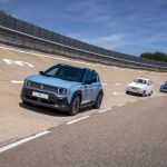 Visita del Club Clásicos Renault 3, 4, 5, 6 y 7 a las instalaciones del Centro de I+D+i de Renault Group ubicadas en Valladolid