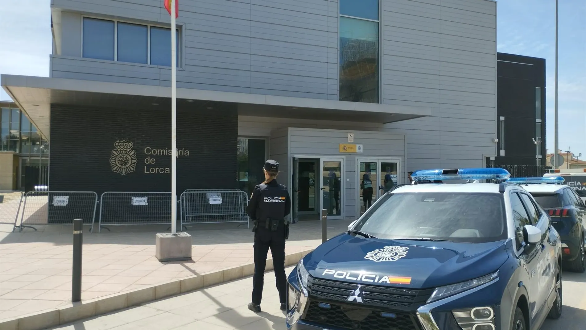 MURCIA.-Sucesos.- Detenidos en Lorca (Murcia) los 6 presuntos autores de 4 robos cometidos mediante la técnica del 'mataleón'