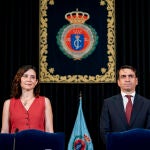 Ayuso participa en la toma de posesión del nuevo rector de la Universidad Rey Juan Carlos 