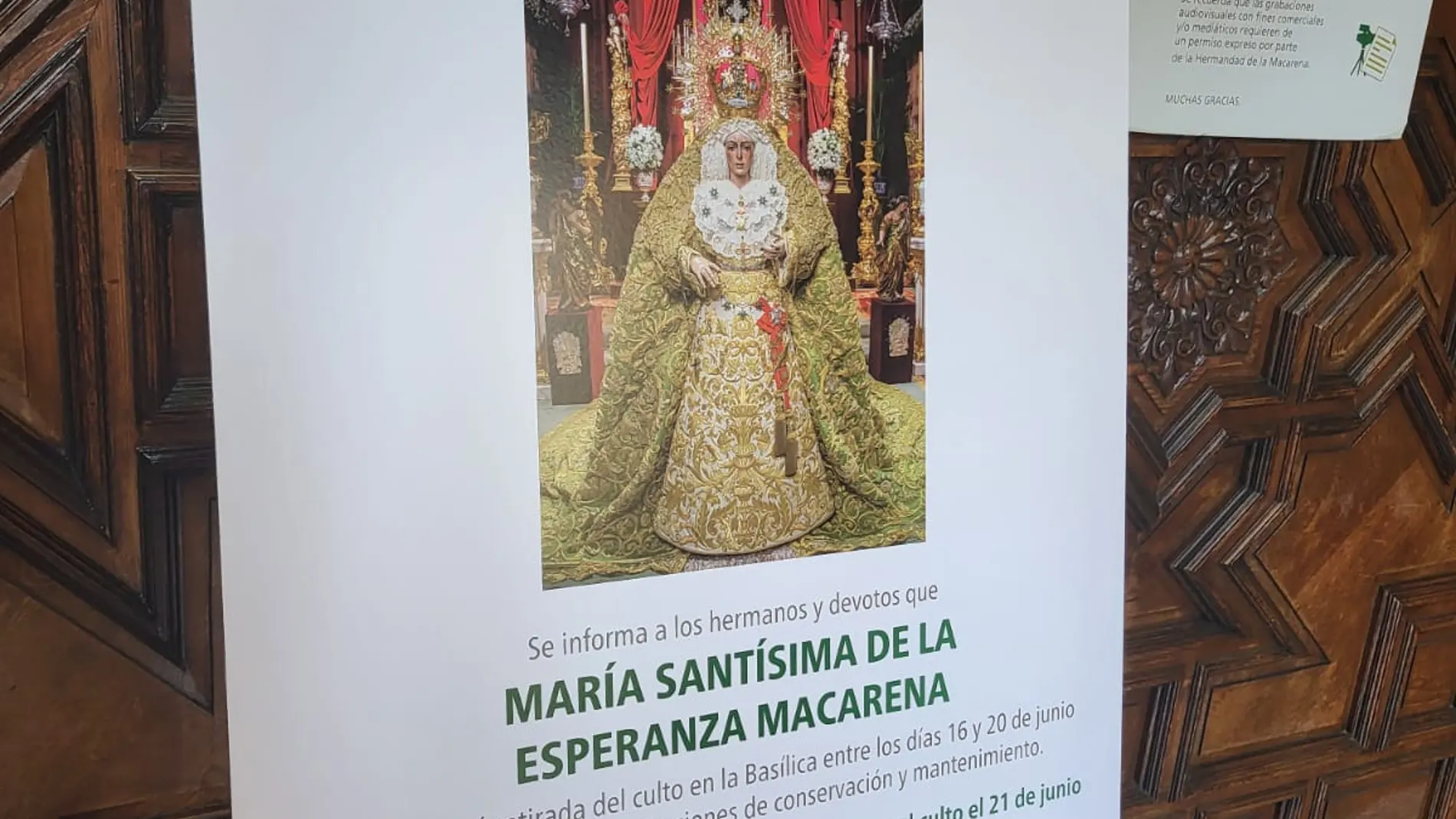 Retirada la imagen de la Virgen Macarena del culto por labores de conservación