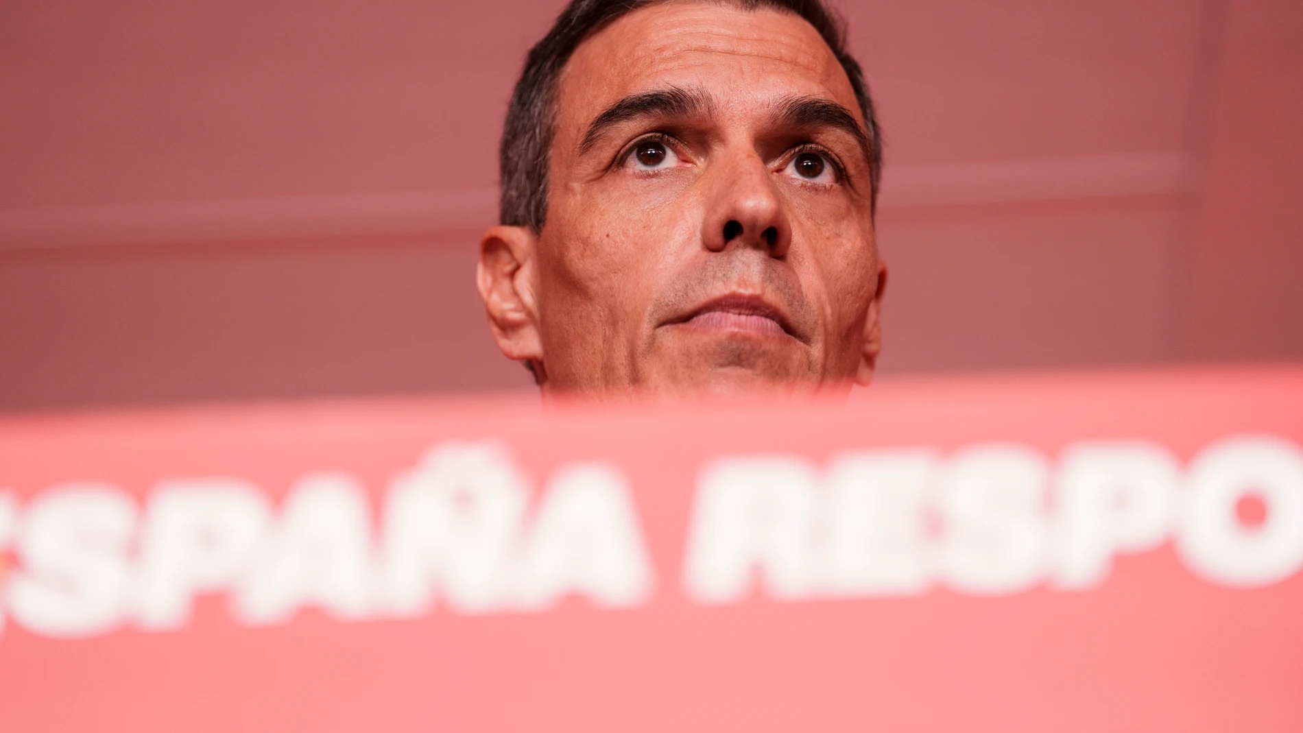 Pedro Sánchez en la sede de Ferraz tras la reunión de la ejecutiva