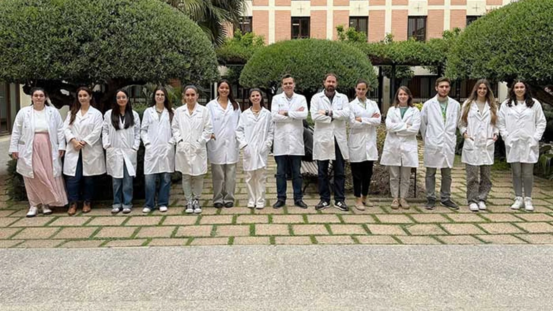 El grupo de investigación de la UCV que lidera Ángel Serrano