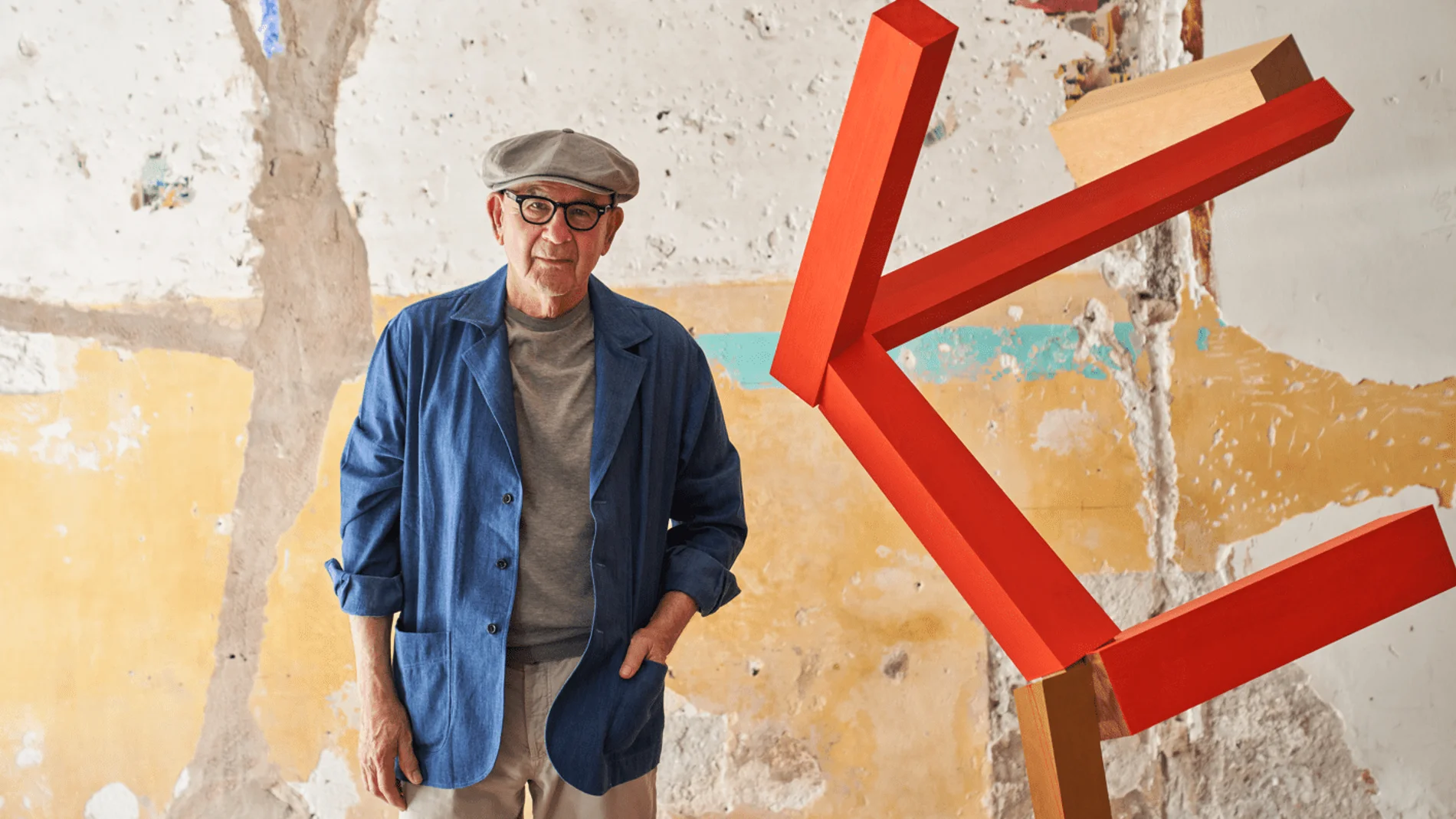 El escultor postminimalista Joel Shapiro