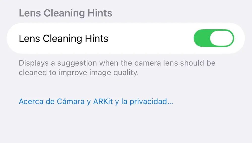 iOS 26 tiene un ajuste que permite que la cámara te avise si las lentes están sucias