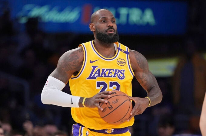 LeBron James disputará con los Lakers su vigésimo tercera temporada en la NBA