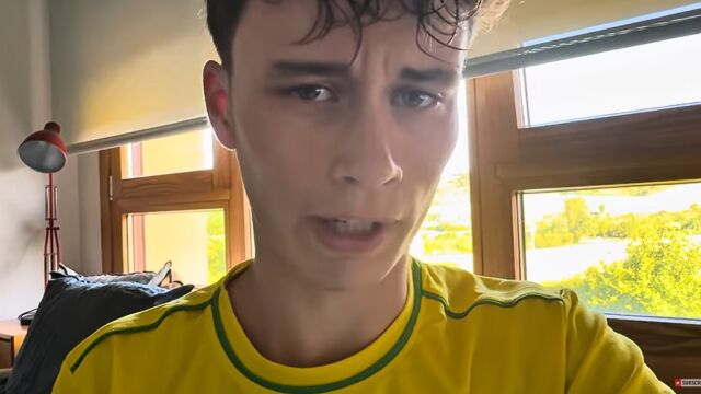Jorge Rey, el joven aficionado a la meteorología, en una de sus últimas predicciones del tiempo.