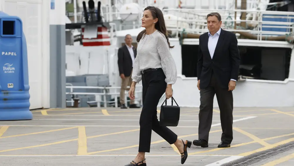 El look de la Reina Letizia en Lugo.