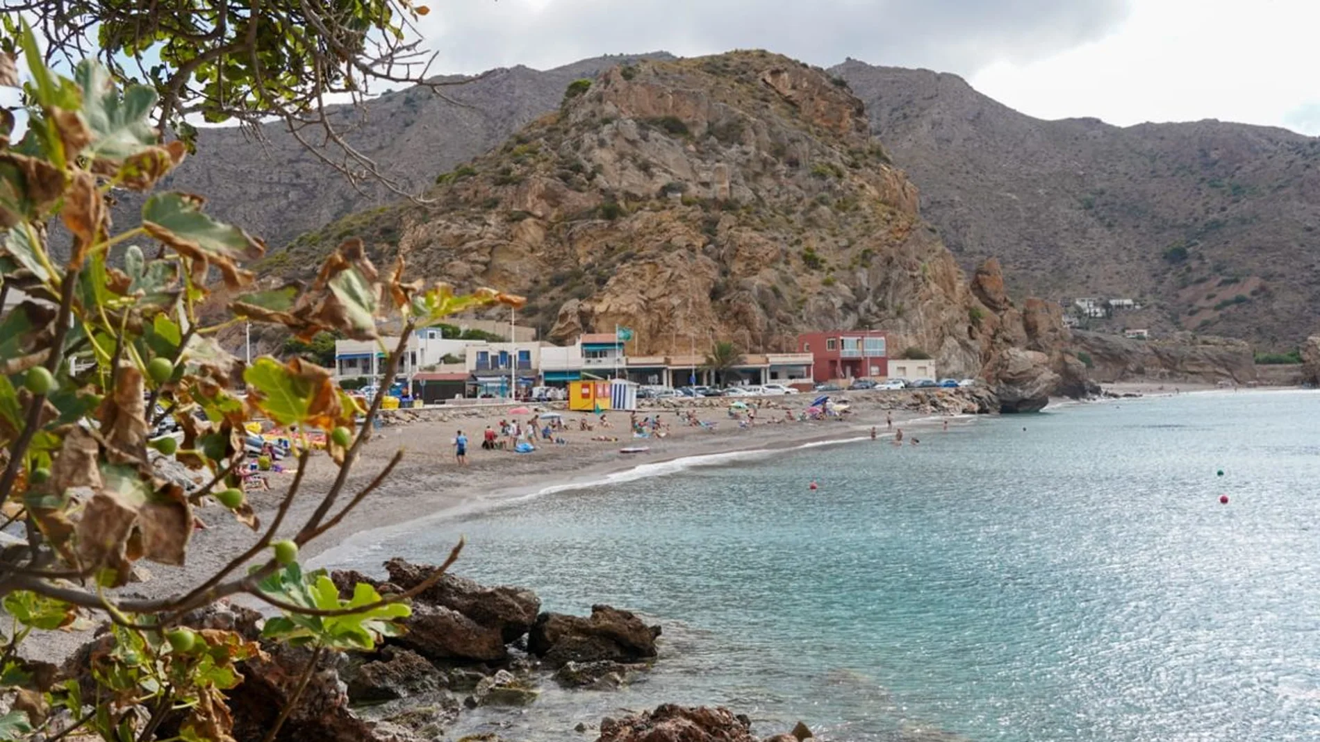 Esta es la preciosa cala en Cartagena que piden a Sánchez que deje el acceso libre a todo el mundo