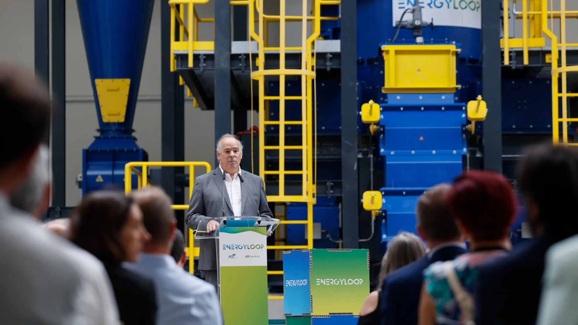 Mario Ruiz-Tagle, CEO de berdrola y FCC inauguran EnergyLOOP la primera planta de reciclaje de palas de aerogenerador de la Península Ibérica en Navarra