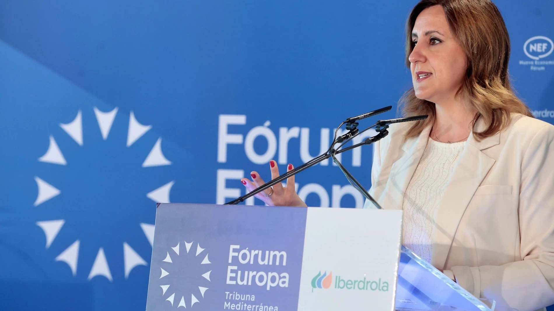 La alcaldesa de València, María José Catalá, durante su intervención en el Forum Europa Tribuna Mediterránea. REMITIDA / HANDOUT por AYUNTAMIENTO DE VALÈNCIA Fotografía remitida a medios de comunicación exclusivamente para ilustrar la noticia a la que hace referencia la imagen, y citando la procedencia de la imagen en la firma 17/06/2025
