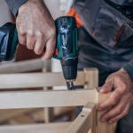 No es Bosch, pero este taladro inalámbrico por menos de 20 euros está arrasando entre los manitas