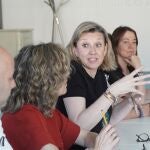 La vicepresidenta d ela Junta, Isabel Blanco, preside la reunión de la Red de Titulares de Centros de Acogida para Víctimas de Violencia de Género