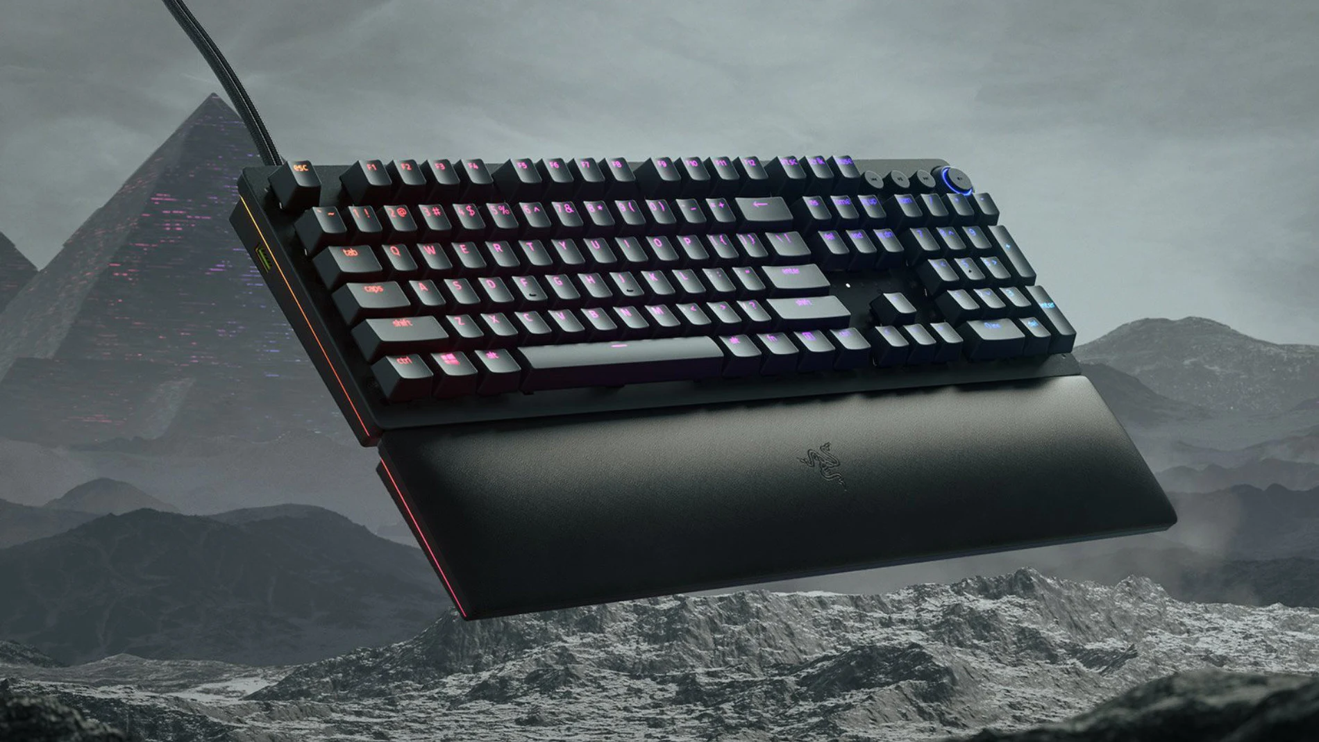 El Razer Huntsman V2 Analog tiene iluminación Chroma RGB