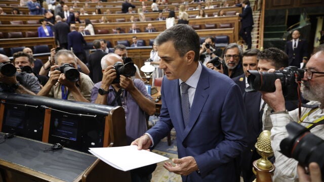 Sesión de control al Gobierno en el Congreso de los Diputados. Comparecen el presidente del Gobierno, Pedro Sánchez, María Jesús Montero Cuadrado, Yolanda Díaz, Pilar Alegría, Félix Bolaños, Fernando Grande Marlaska, Luis Planas, Carlos Cuerpo, Mónica García, Pablo Bustinduy, Elma Saiz, Margarita Robles y por el PP, Alberto Nuñez Feijoo y Cuca Gamarra. 