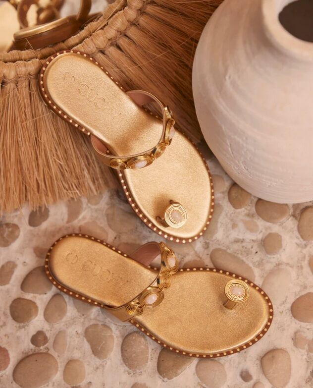 Sandalias.