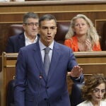 Sesión de control al Gobierno en el Congreso de los Diputados. Comparecen el presidente del Gobierno, Pedro Sánchez, María Jesús Montero Cuadrado, Yolanda Díaz, Pilar Alegría, Félix Bolaños, Fernando Grande Marlaska, Luis Planas, Carlos Cuerpo, Mónica García, Pablo Bustinduy, Elma Saiz, Margarita Robles y por el PP, Alberto Nuñez Feijoo y Cuca Gamarra. 