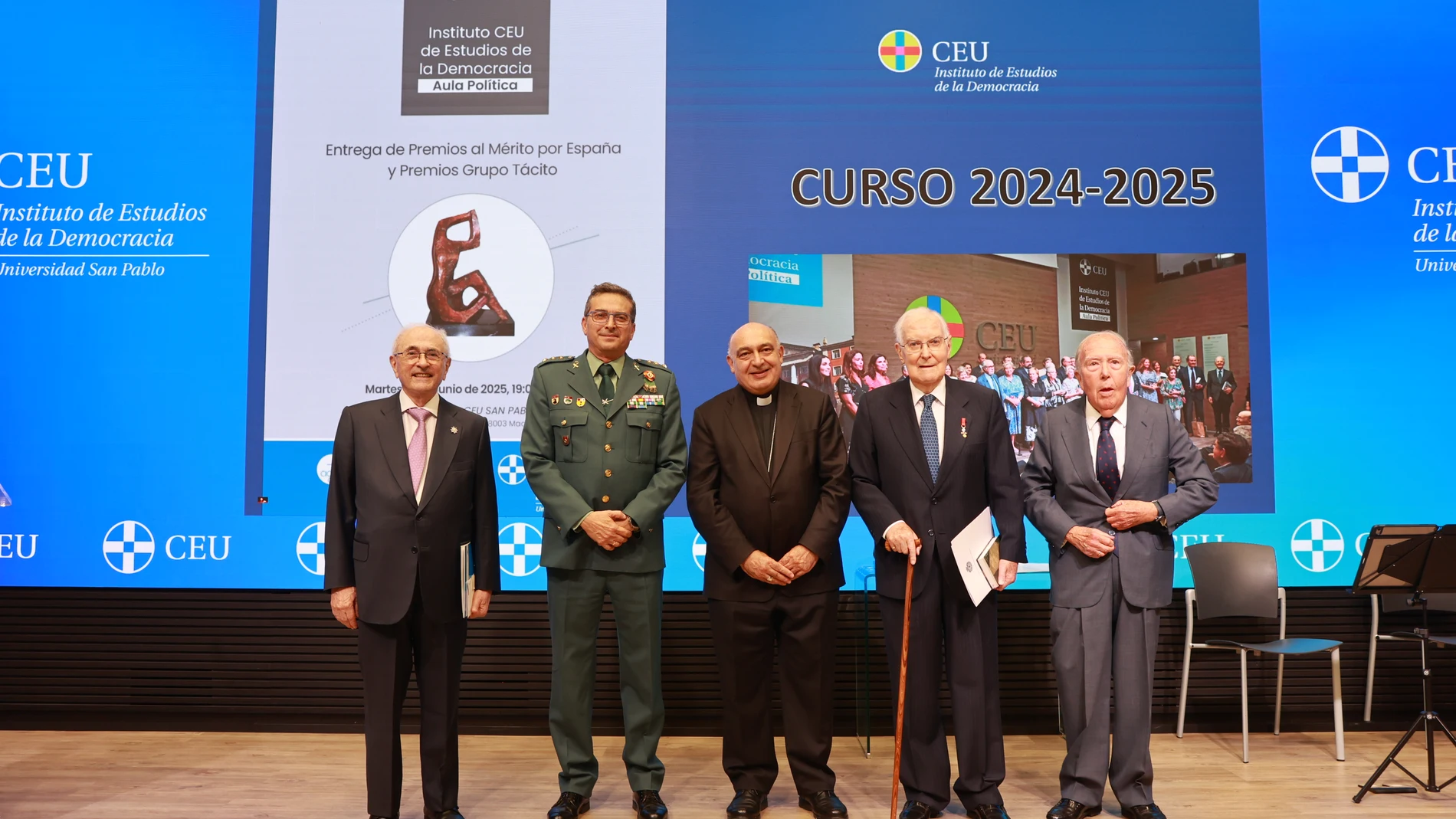 El ‘Aula Política’ de la CEU USP premia el sacrificio, la generosidad y el compromiso humano
