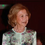 El look floral de la Reina Sofía.