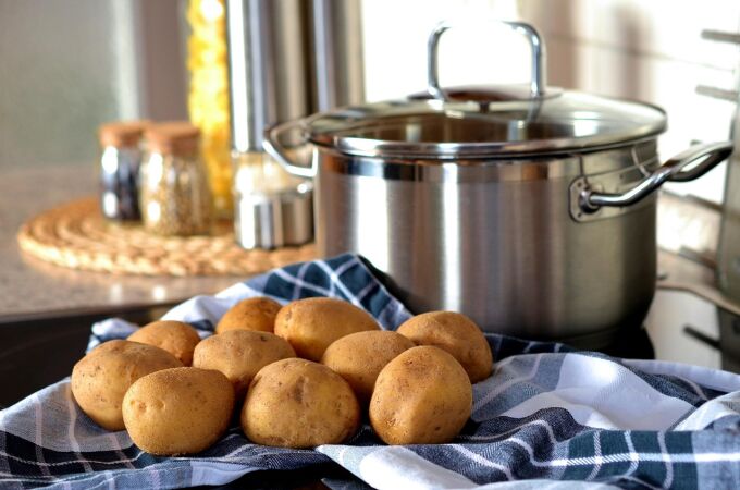 Papas Crujientes y Saludables: Una Receta Fácil sin Aceite ni Horno