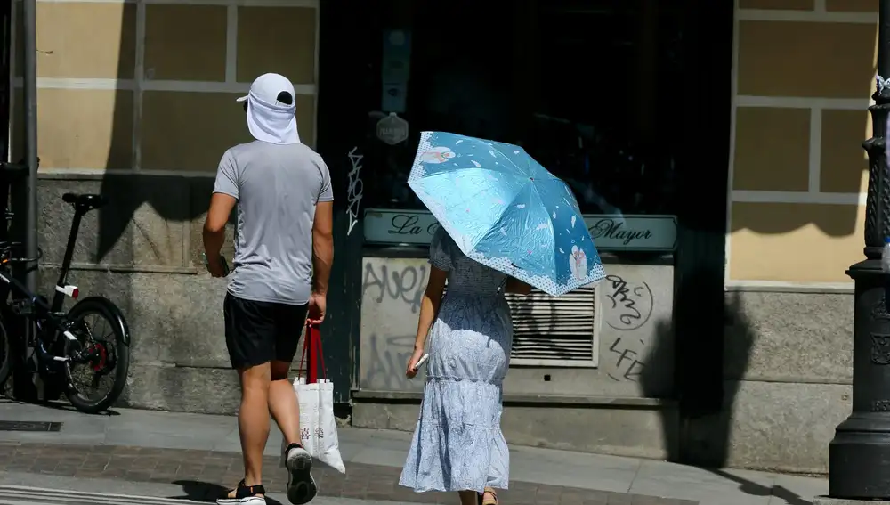 Más de la mitad de España está hoy en aviso por tormentas y calor, con nivel naranja en Andalucía, Murcia o Valencia