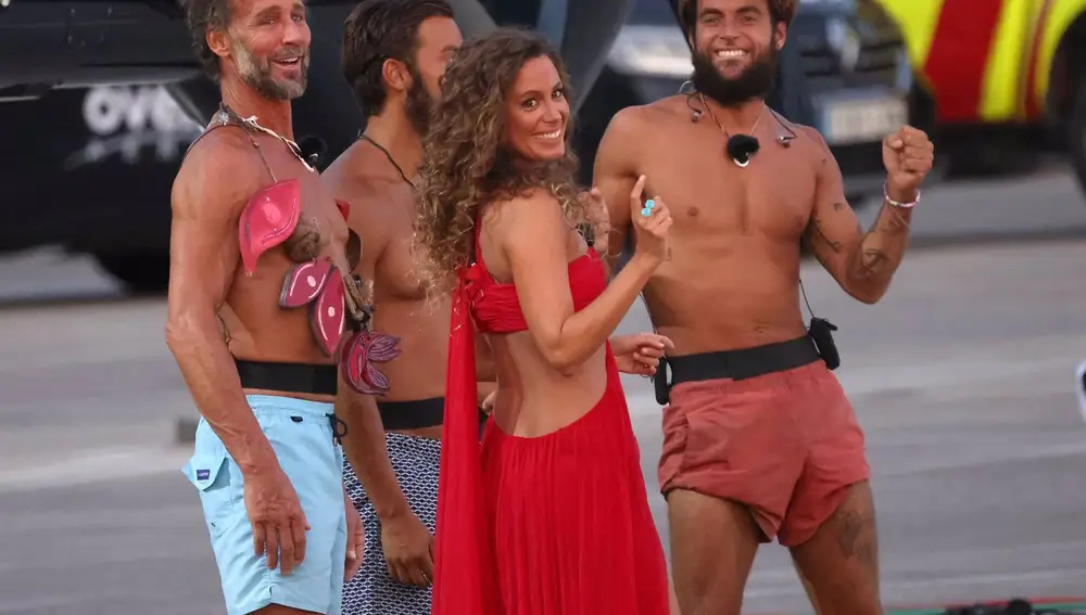 Lo que no se vio de la final de 'Supervivientes'. De la emoción de Escassi, a la euforia de Montoya