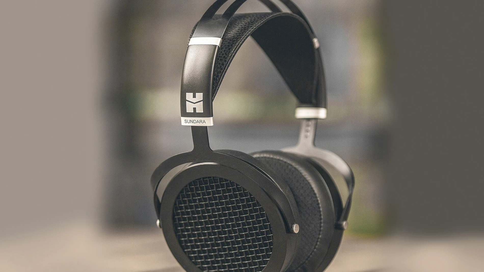 Los auriculares son tan críticos como los altavoces, si no más