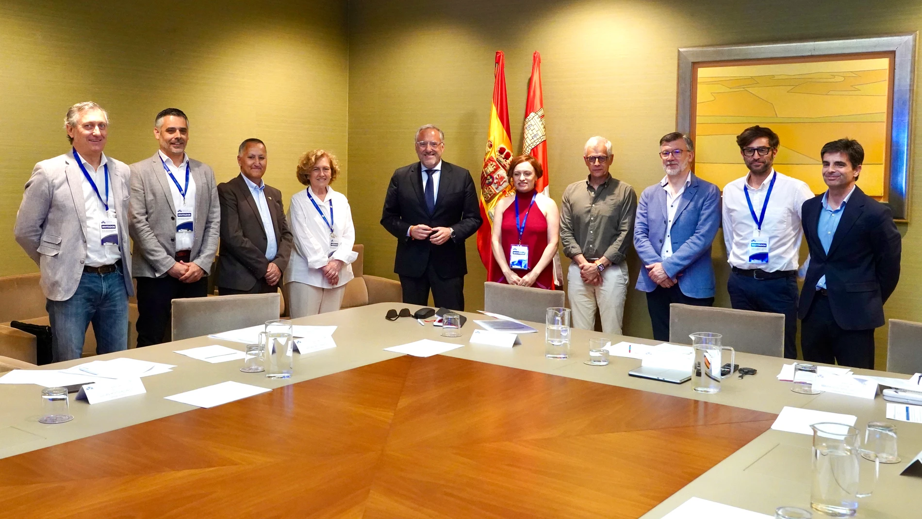 El presidente de las Cortes, Carlos Pollán, asiste a la reunión del Comité Científico del proyecto Nostra et Mundi